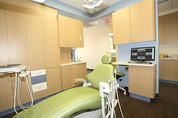Reflection Dental LV Operating Room